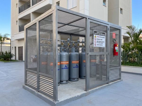 Central de GLP instalada em condomínio em São Paulo